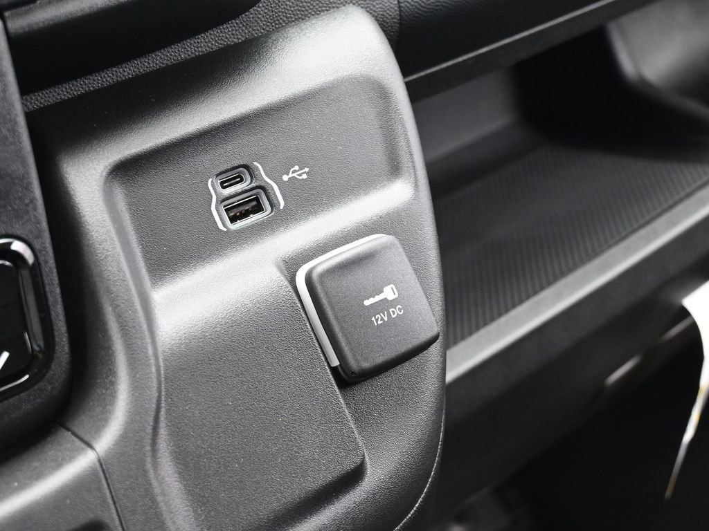 Used 2025 RAM ProMaster 1500 FWD image 22