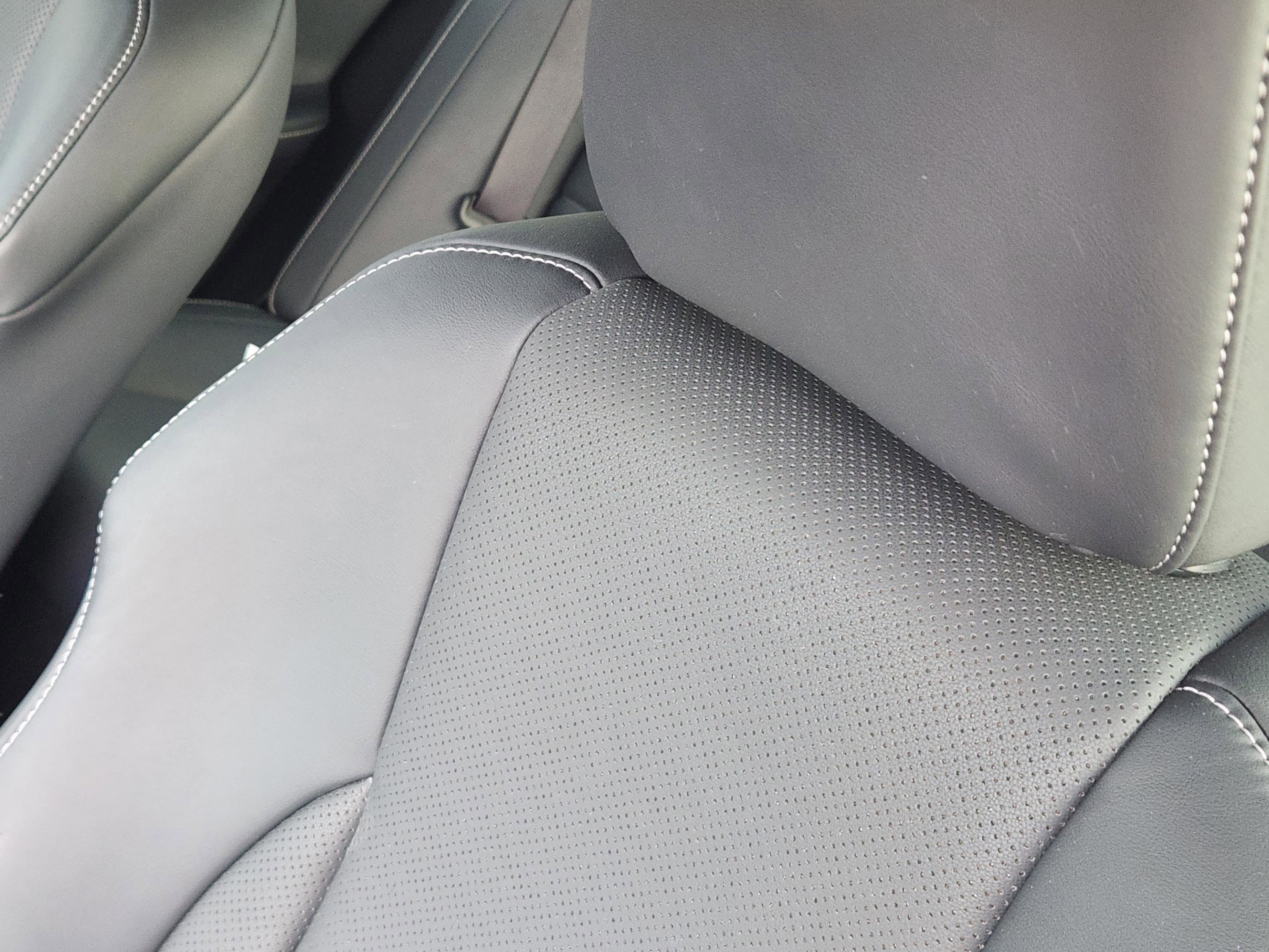 Used 2023 Lexus IS 350 F Sport w/ Handling Package RWD image 7