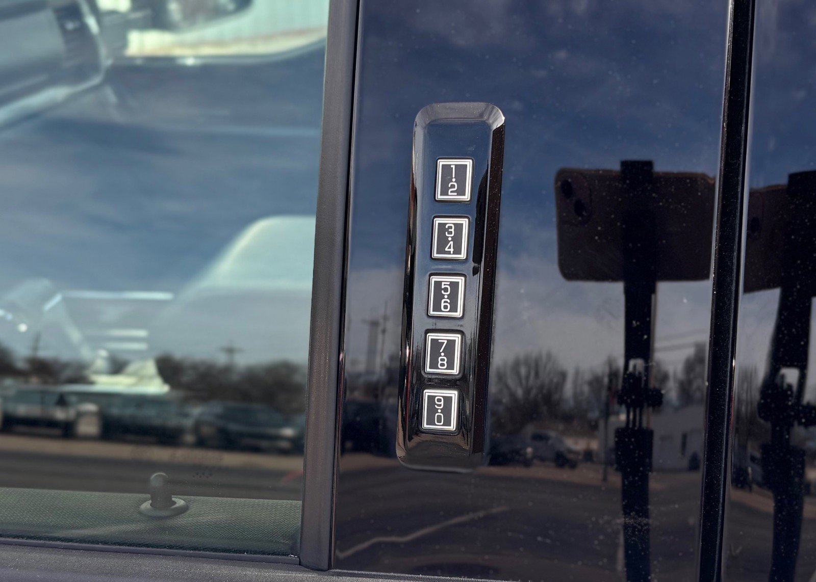 Certified 2022 Ford F150 XLT w/ Equipment Group 302A High image 22