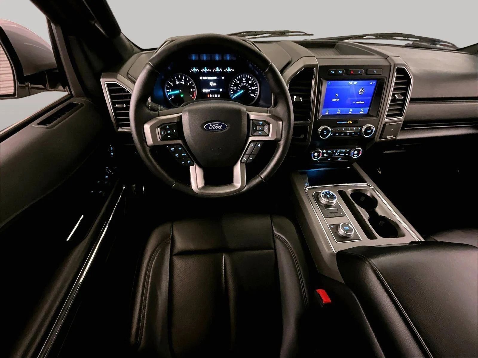 Certified 2021 Ford Expedition XLT image 5