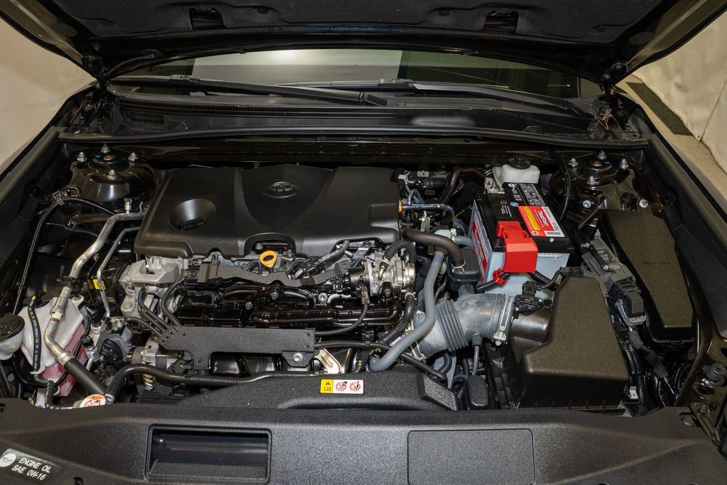 Used 2023 Toyota Camry SE image 18