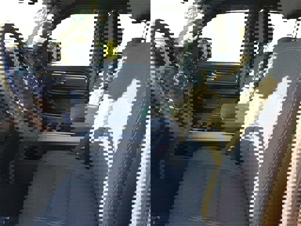 Used 2020 RAM 1500 Big Horn image 9