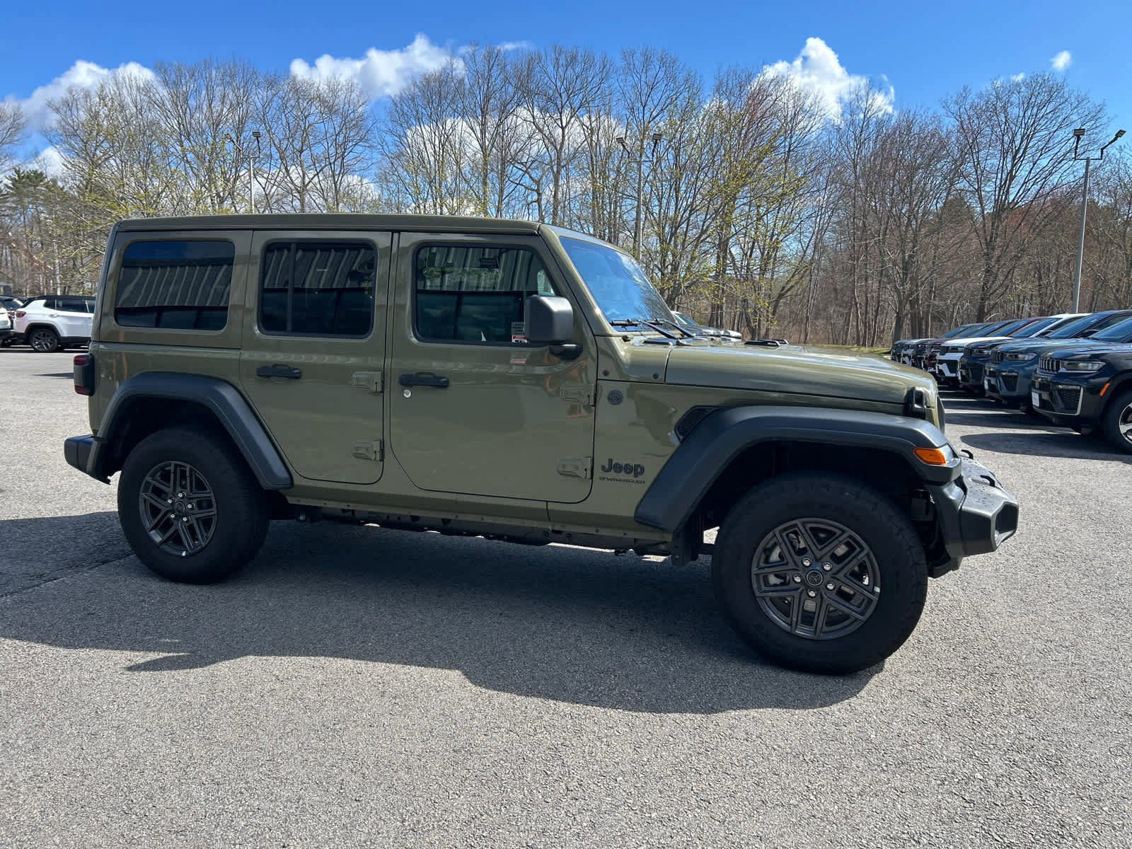 Used 2026 Jeep Wrangler Sport S image 2