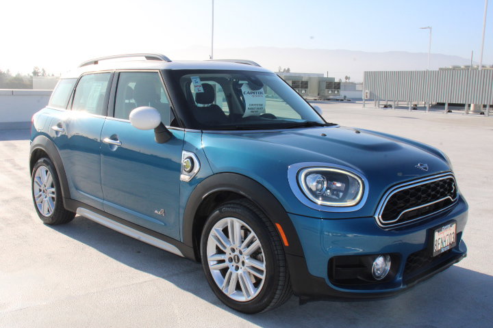 Used 2019 MINI Cooper Countryman SE w/ Premium Package image 2