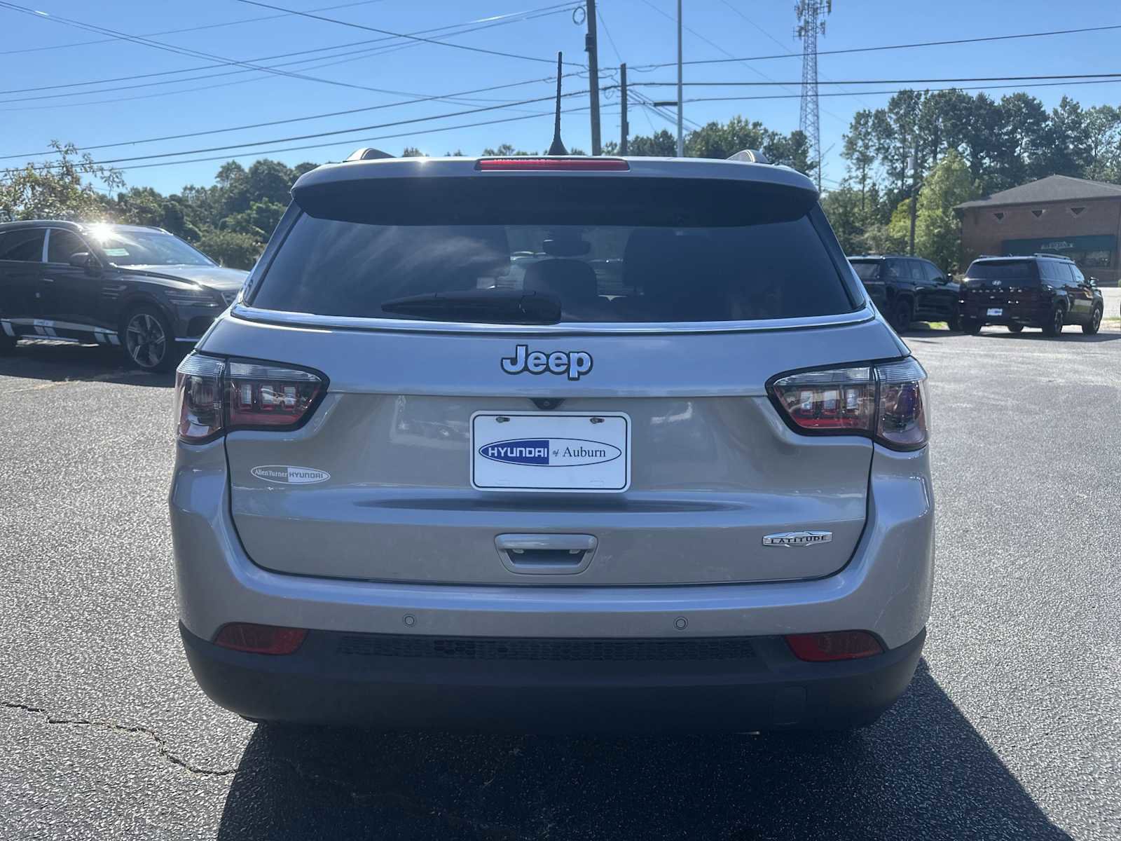 Used 2022 Jeep Compass Latitude w/ Sun and Sound Group image 6