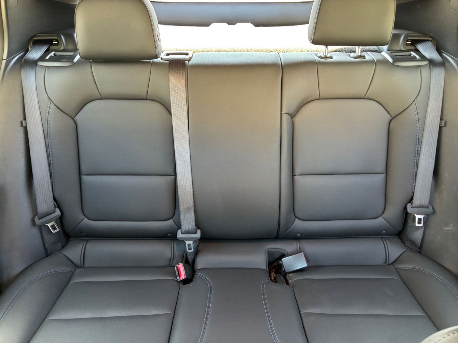 Used 2025 Buick Envista Sport Touring image 37