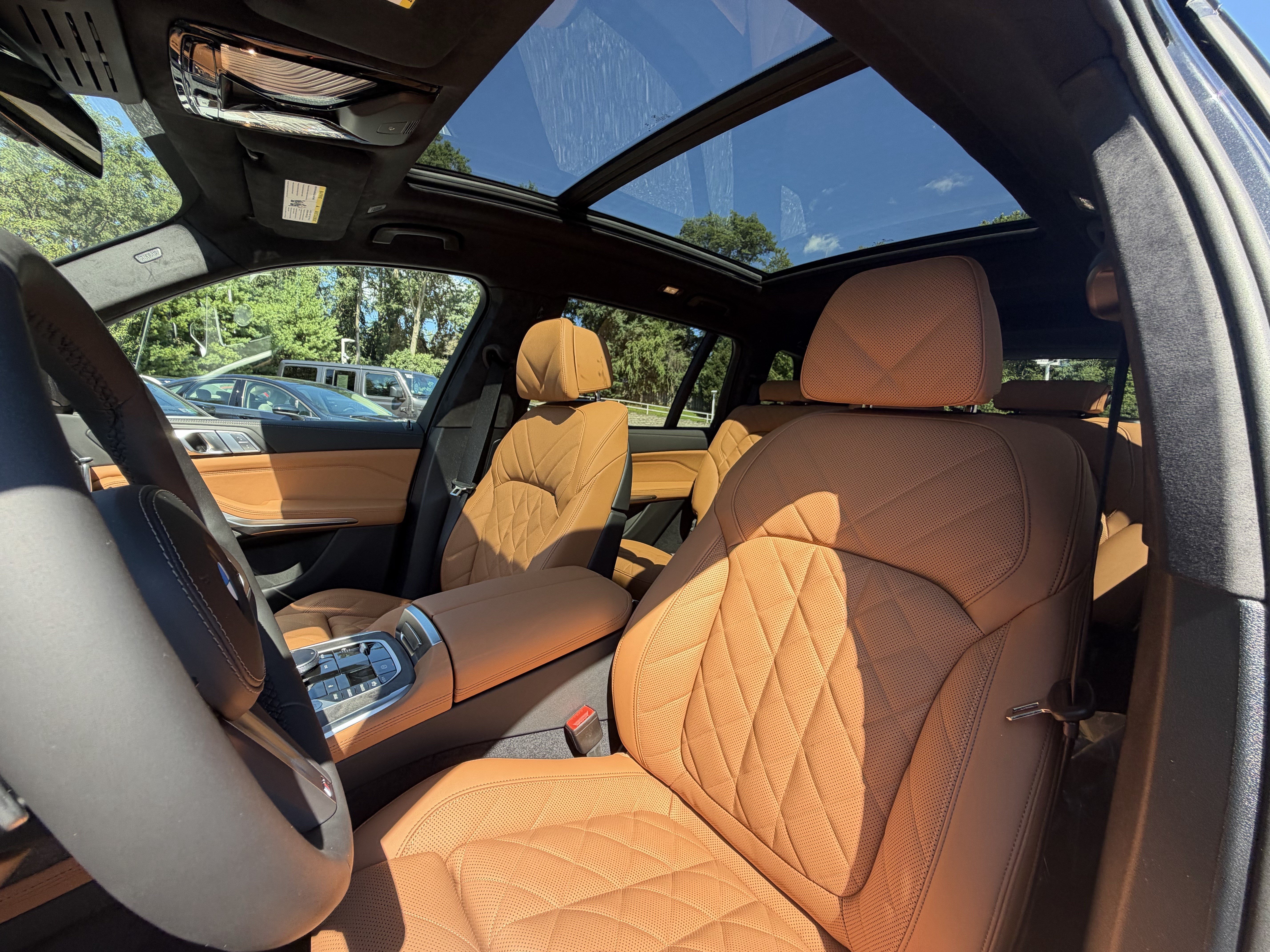 New 2027 BMW X7 xDrive40i w/ M Sport Package AWD/4WD image 8