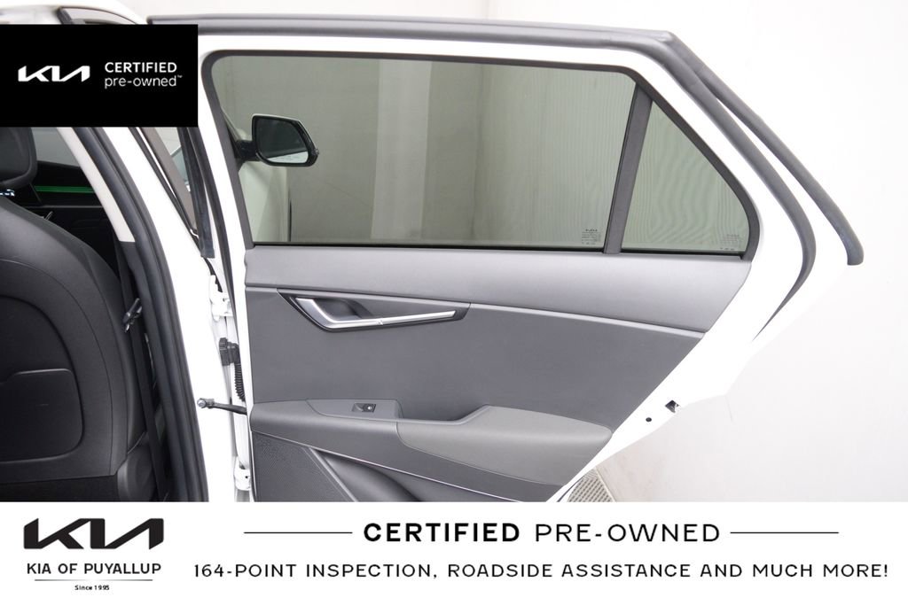Certified 2023 Kia Niro Wave image 13