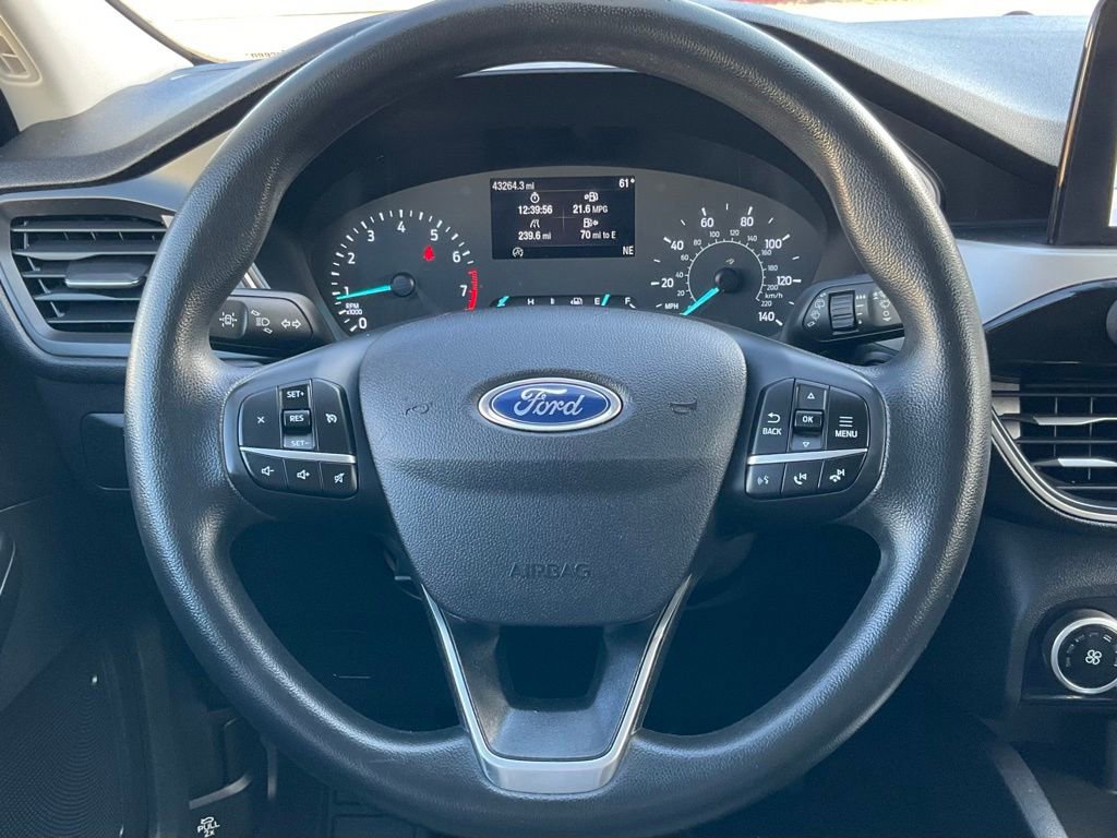 Used 2021 Ford Escape SE image 47