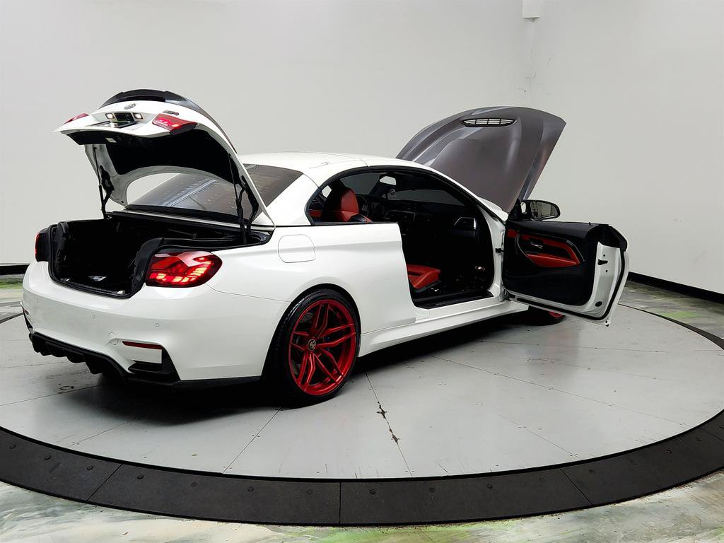 Used 2016 BMW M4 Convertible RWD image 11