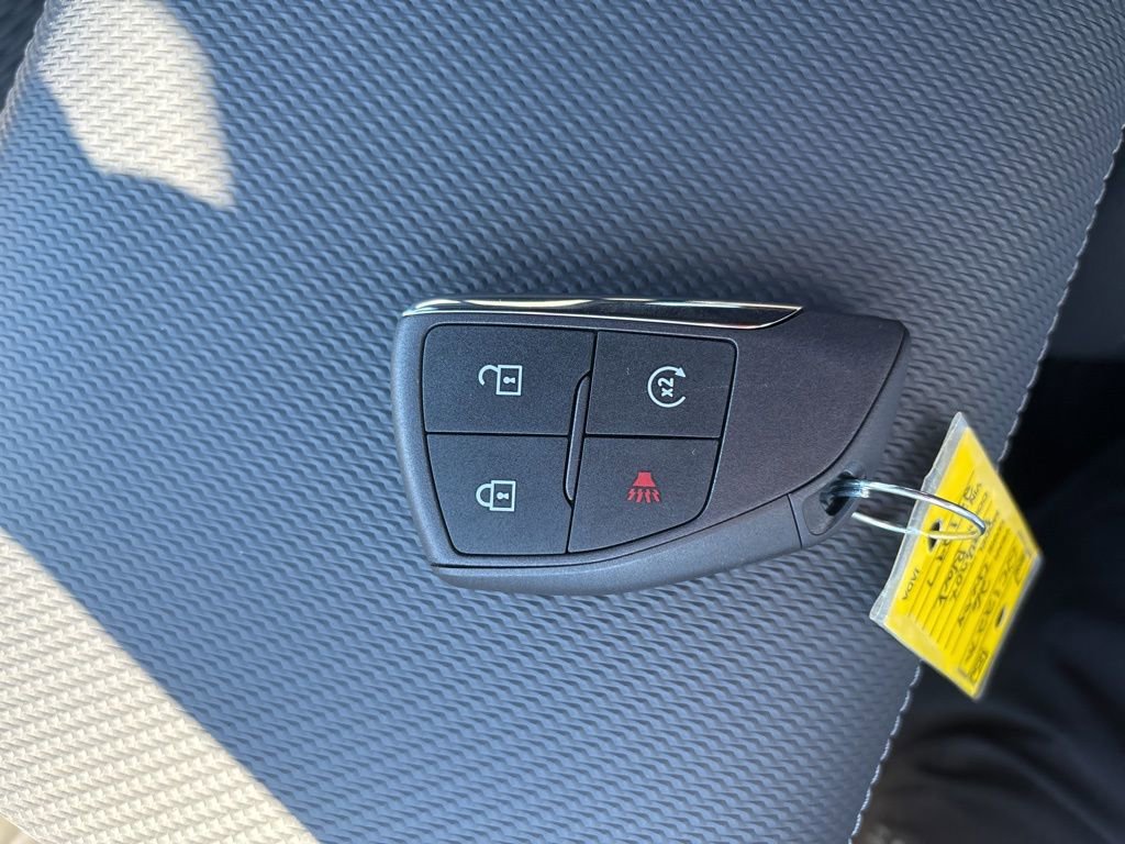 Used 2026 Chevrolet Equinox LT w/ Midnight Edition image 32