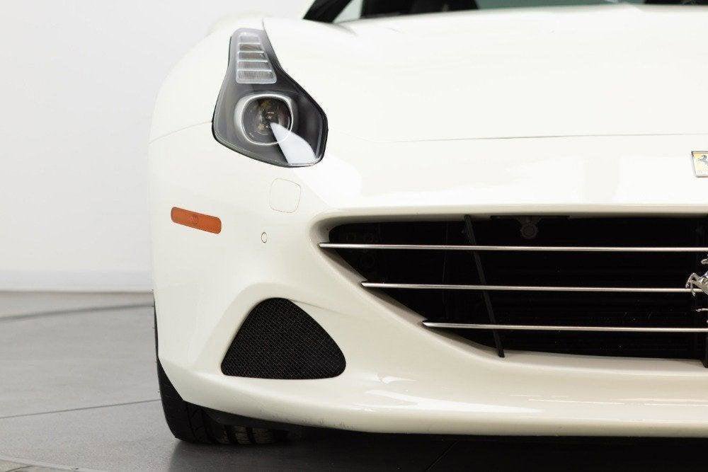 Certified 2016 Ferrari California T image 28
