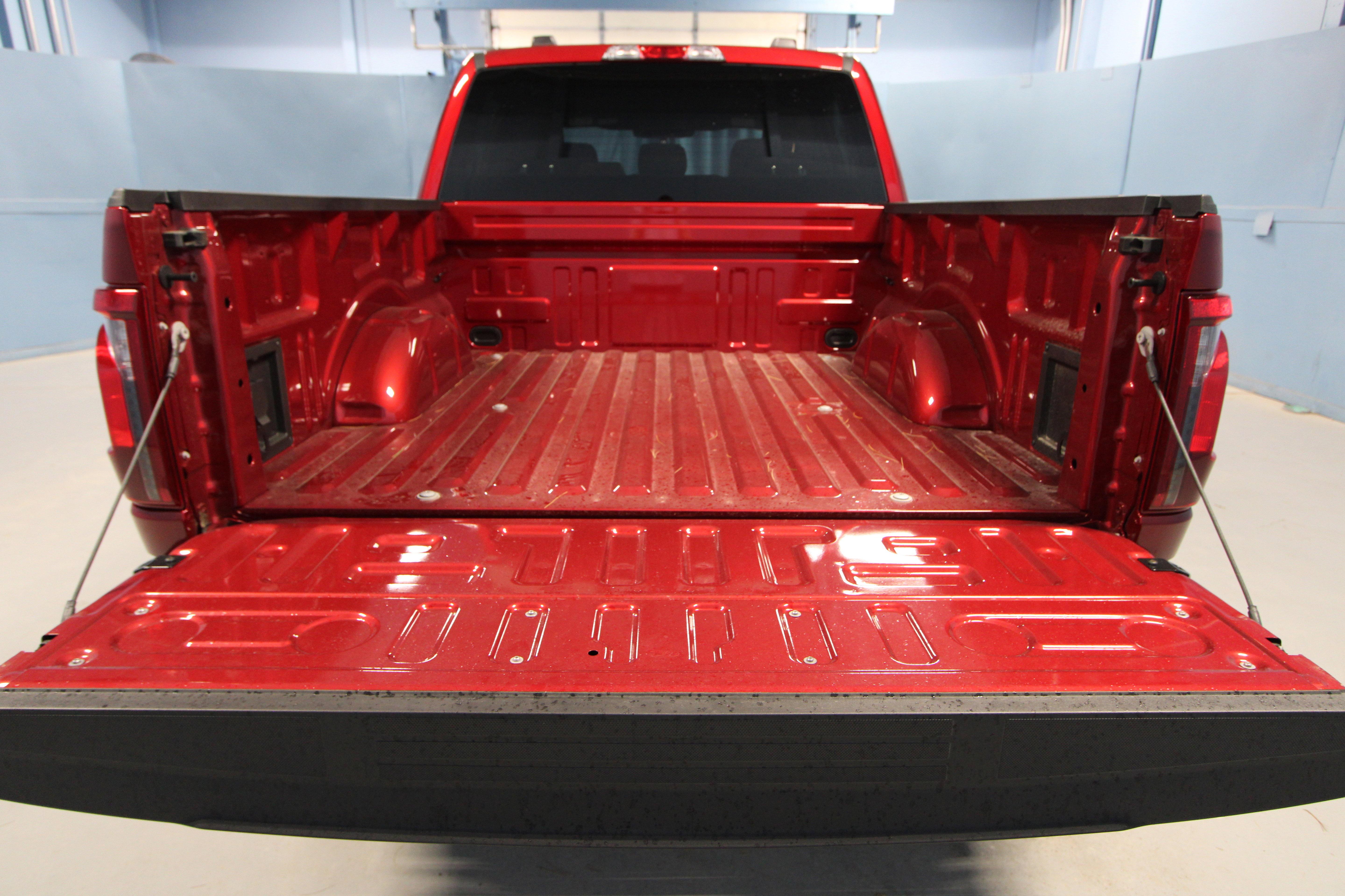 New 2026 Ford F150 XLT w/ XLT Black Appearance Package AWD/4WD image 31