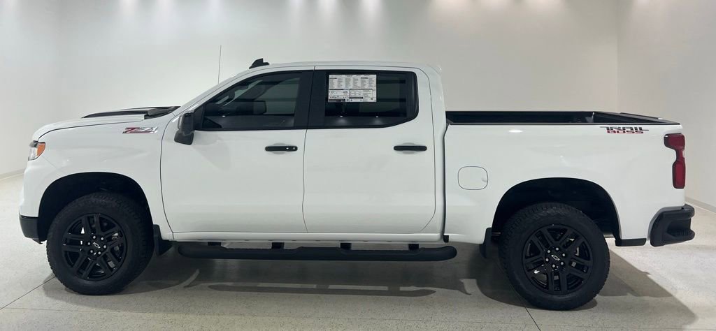 New 2026 Chevrolet Silverado 1500 LT Trail Boss w/ Safety Package image 2