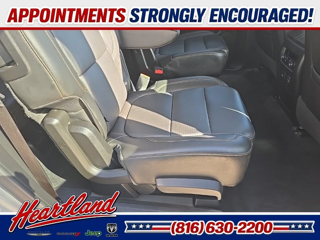 Used 2021 Chevrolet Traverse Premier AWD/4WD image 80