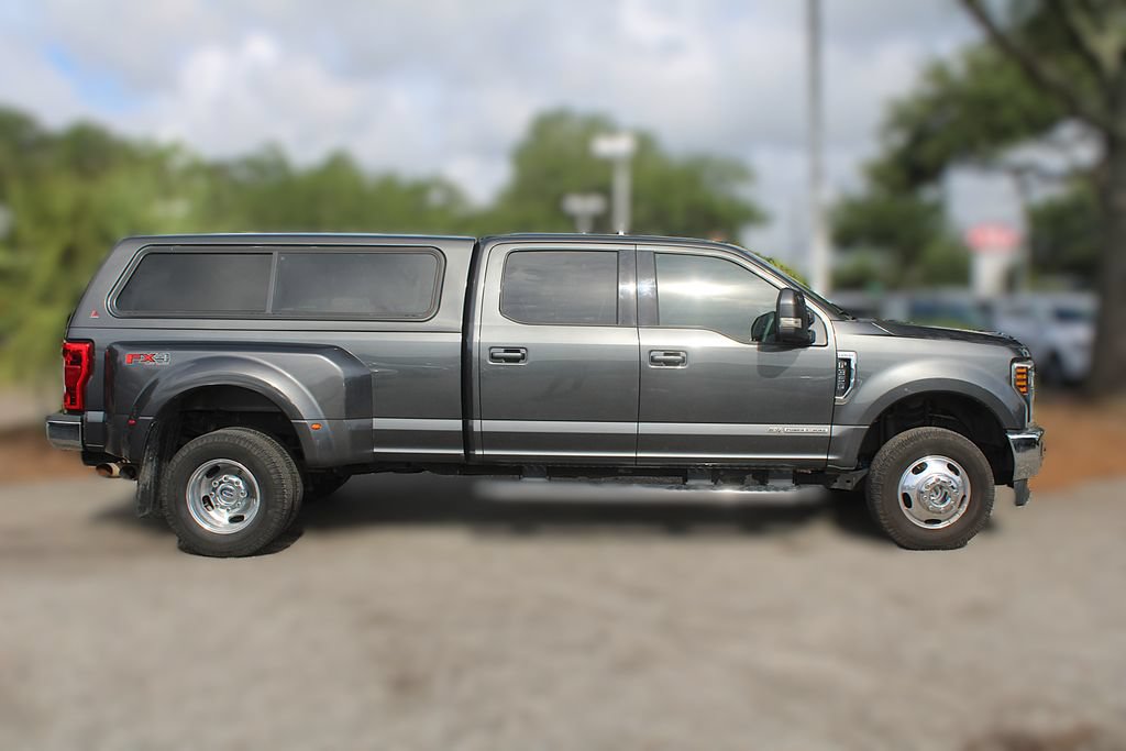 Used 2019 Ford F350 Lariat w/ Lariat Value Package AWD/4WD image 5