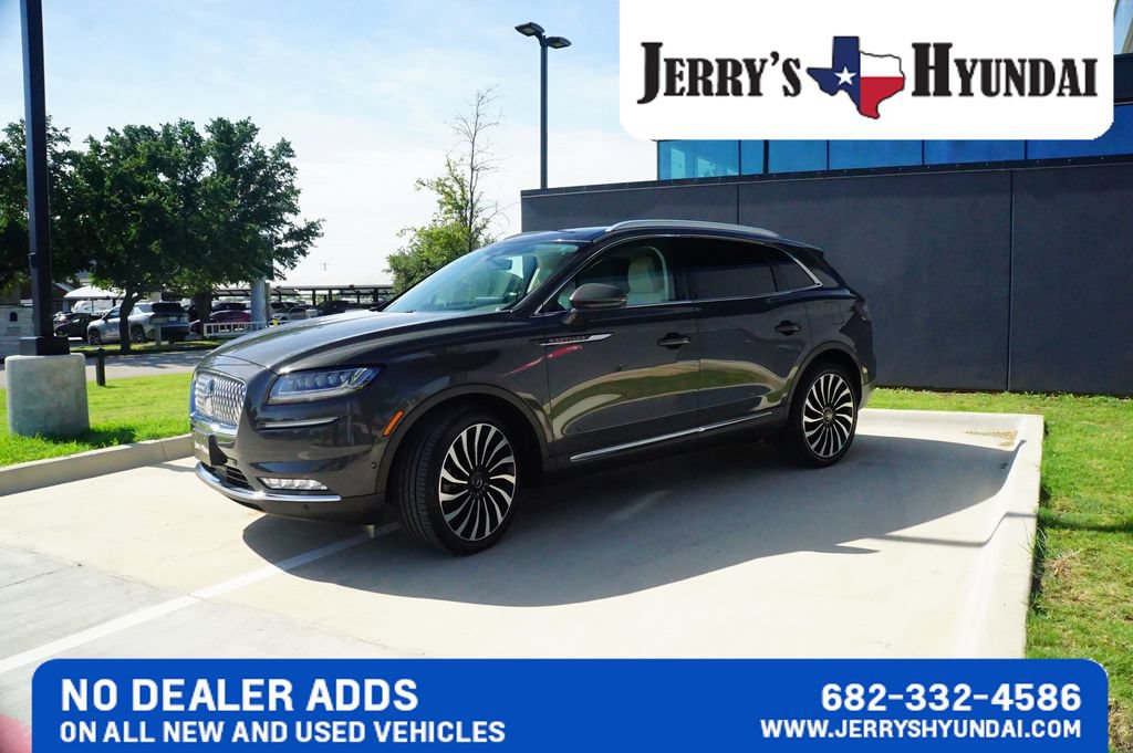 Used 2022 Lincoln Nautilus Black Label w/ Class II Trailer Tow Package AWD/4WD image 4