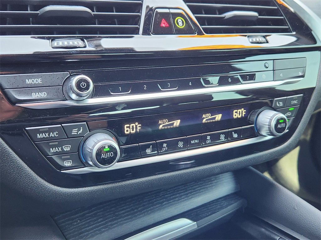 Used 2022 BMW 540i xDrive w/ Premium Package image 22