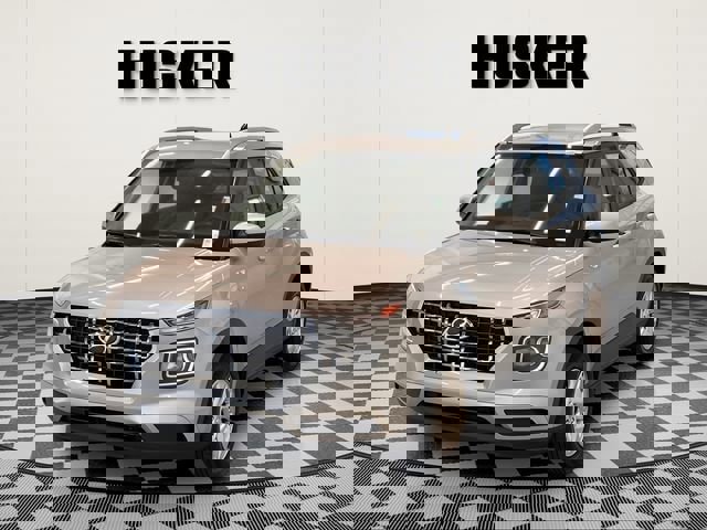 Used 2020 Hyundai Venue SEL FWD image 4