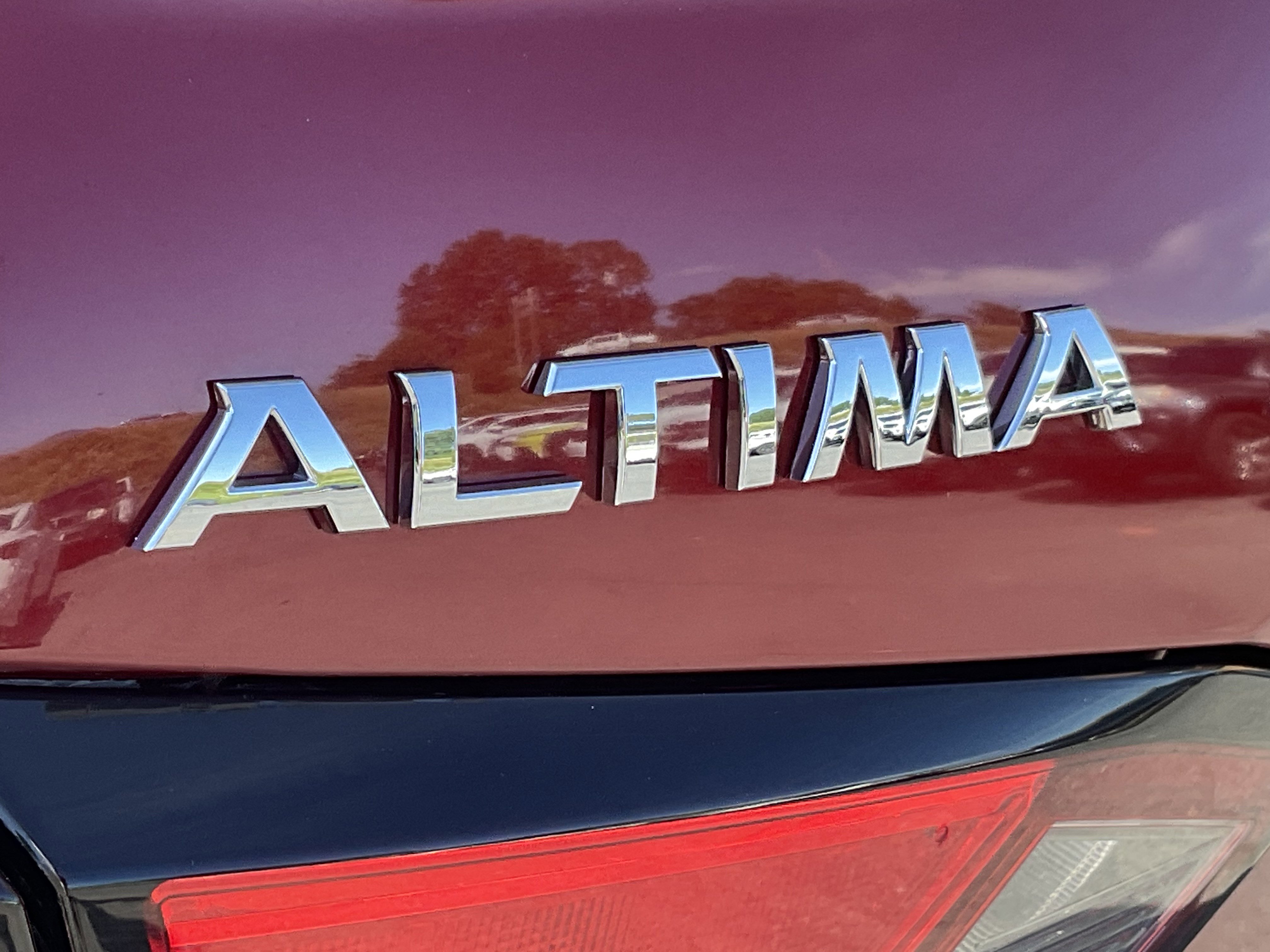 Used 2022 Nissan Altima 2.5 SR image 7