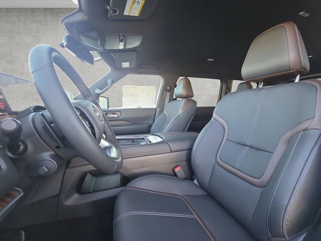 New 2026 Nissan Armada SL w/ Captain's Chari Seat Package image 19