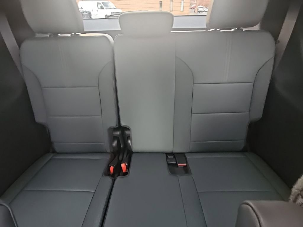 Used 2024 GMC Acadia AT4 w/ LPO, Floor Liner Package AWD/4WD image 16