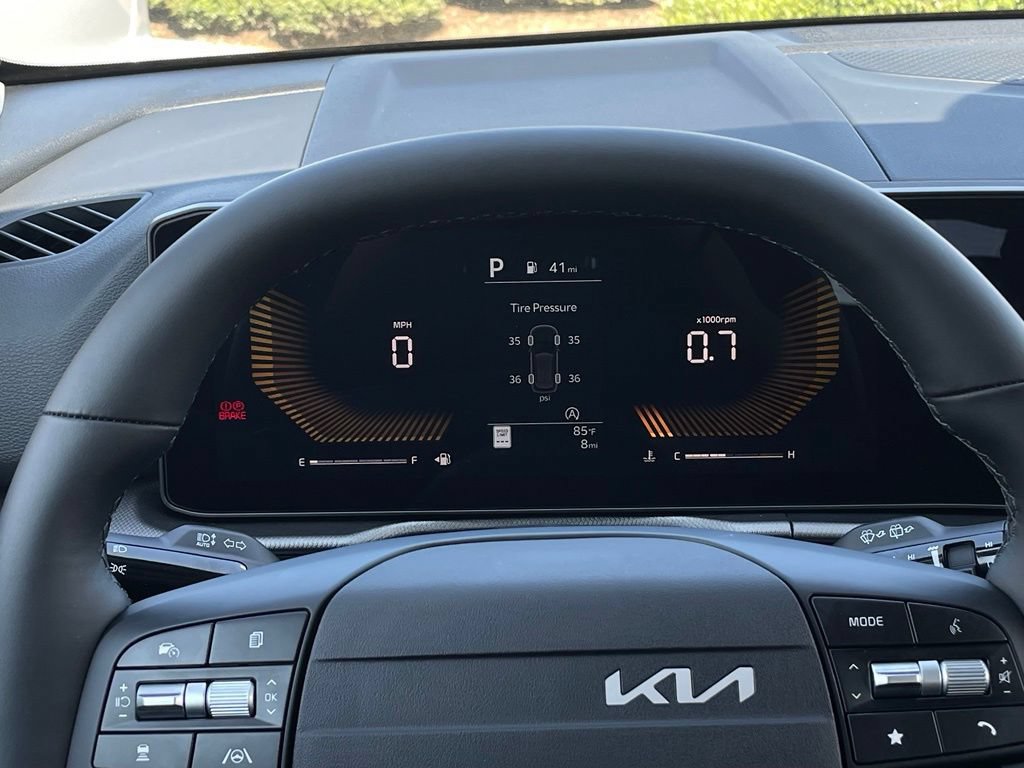 New 2026 Kia Sportage LX w/ LX Convenience Package FWD image 15