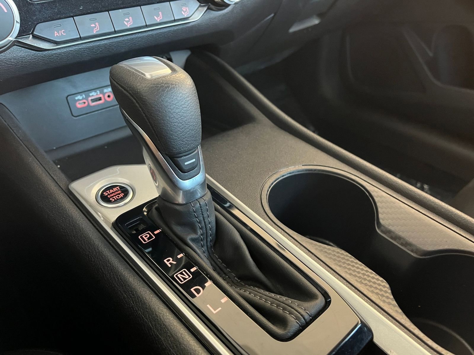 Used 2025 Nissan Altima 2.5 SV image 41