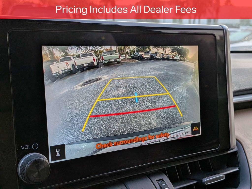 Used 2023 Toyota RAV4 XLE Premium FWD image 23