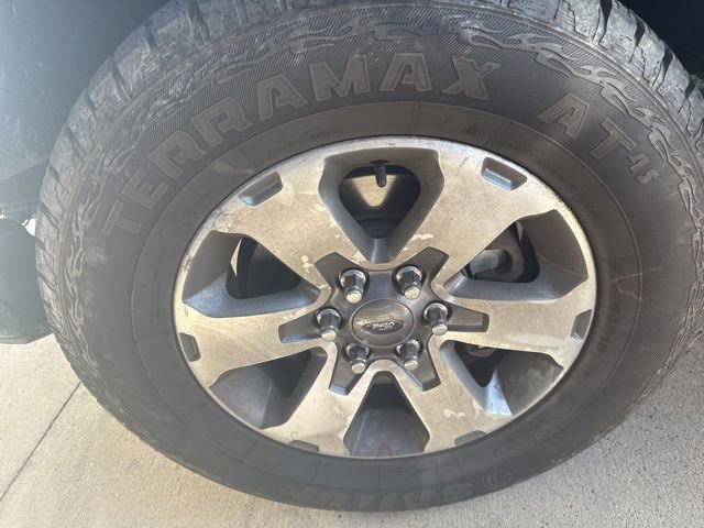 Used 2013 Ford F150 STX w/ Mid Equipment Group AWD/4WD image 12