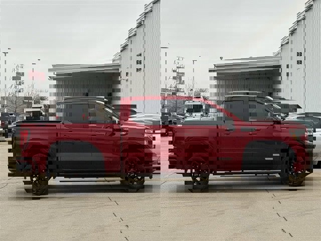 Used 2021 GMC Sierra 1500 Elevation w/ Preferred Package image 3