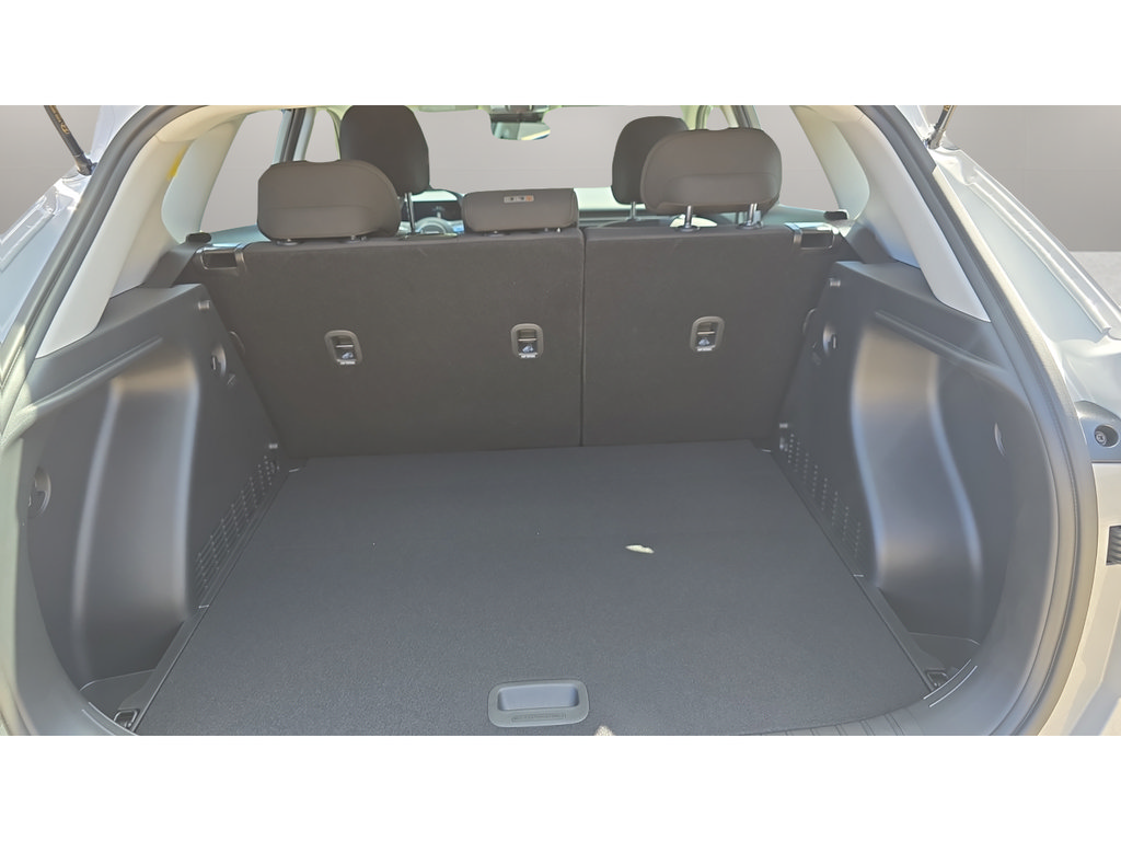 New 2027 Hyundai Kona SE AWD/4WD image 9