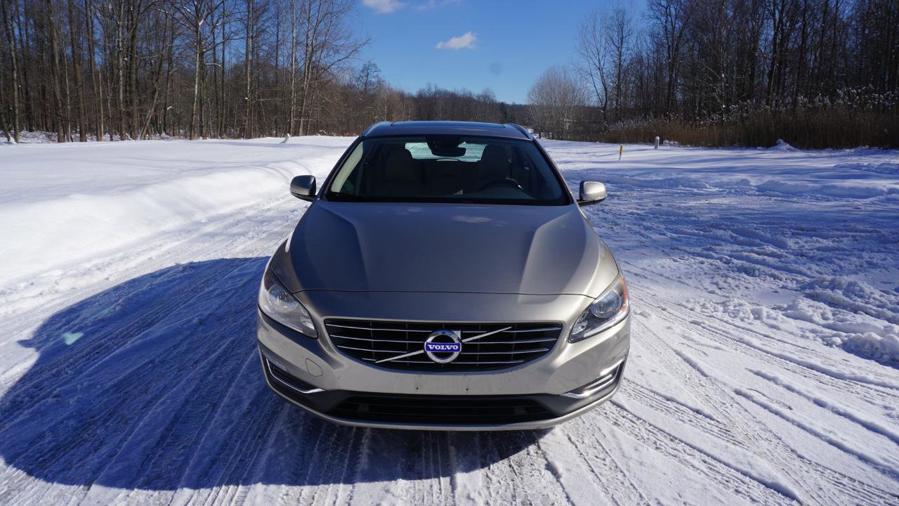 Used 2015 Volvo V60 T5 Premier w/ Convenience Package AWD/4WD image 8