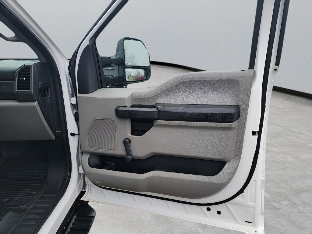 Used 2019 Ford F250 XL image 21