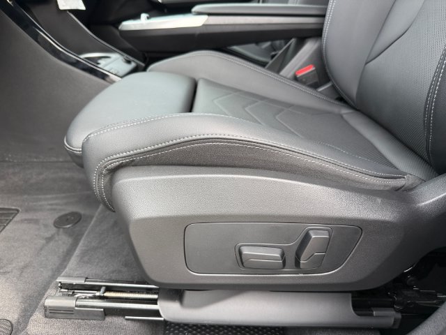 Certified 2026 BMW X1 xDrive28i w/ Technology Package AWD/4WD image 27
