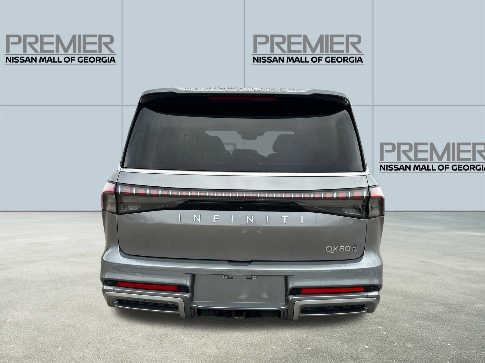 Used 2025 INFINITI QX80 Sensory image 6