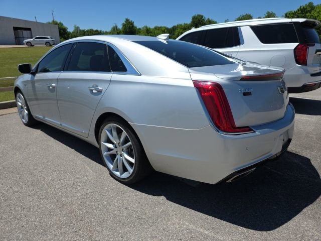 Used 2019 Cadillac XTS Premium Luxury FWD image 3