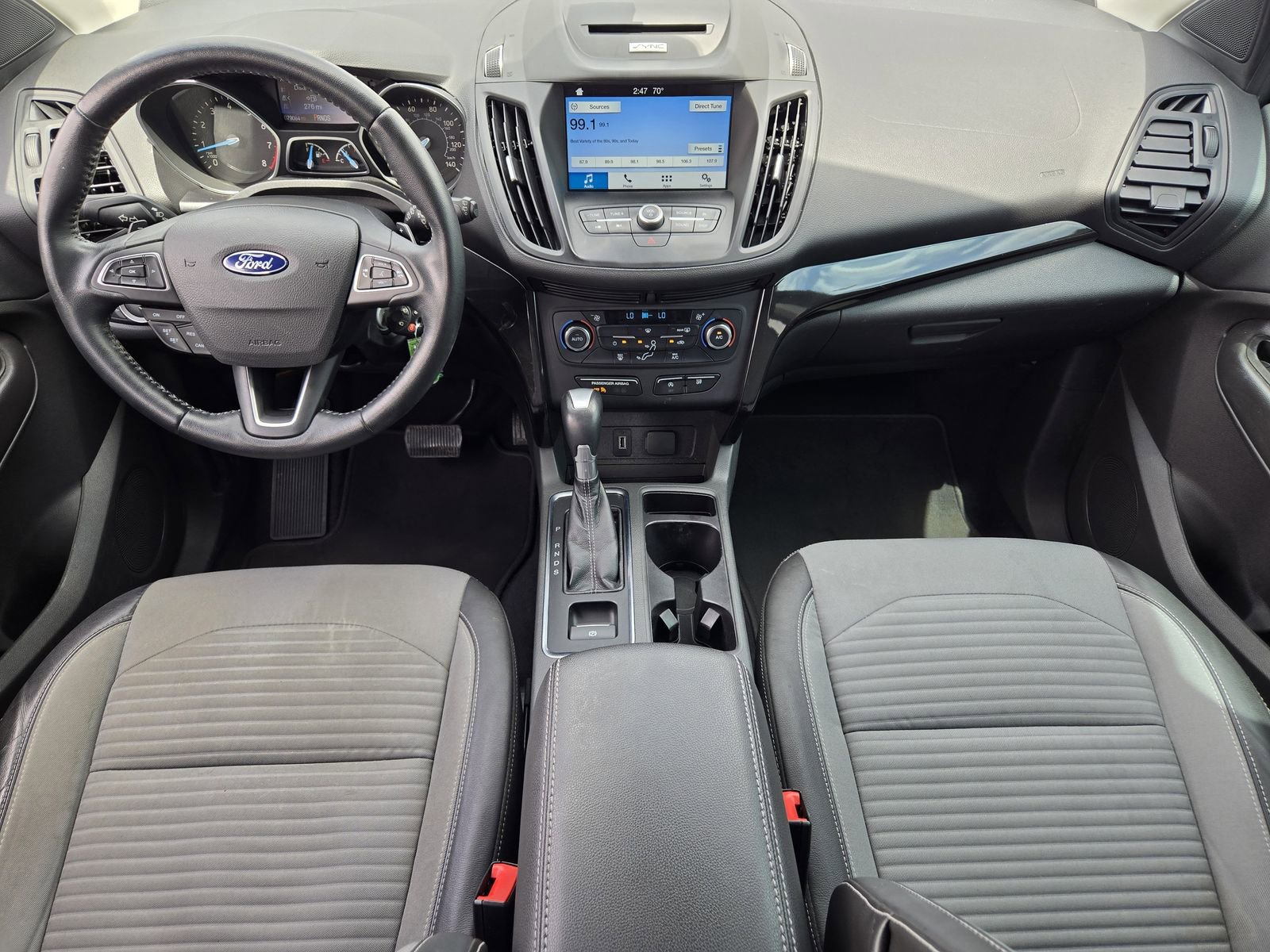 Used 2017 Ford Escape SE w/ Equipment Group 201A FWD image 23