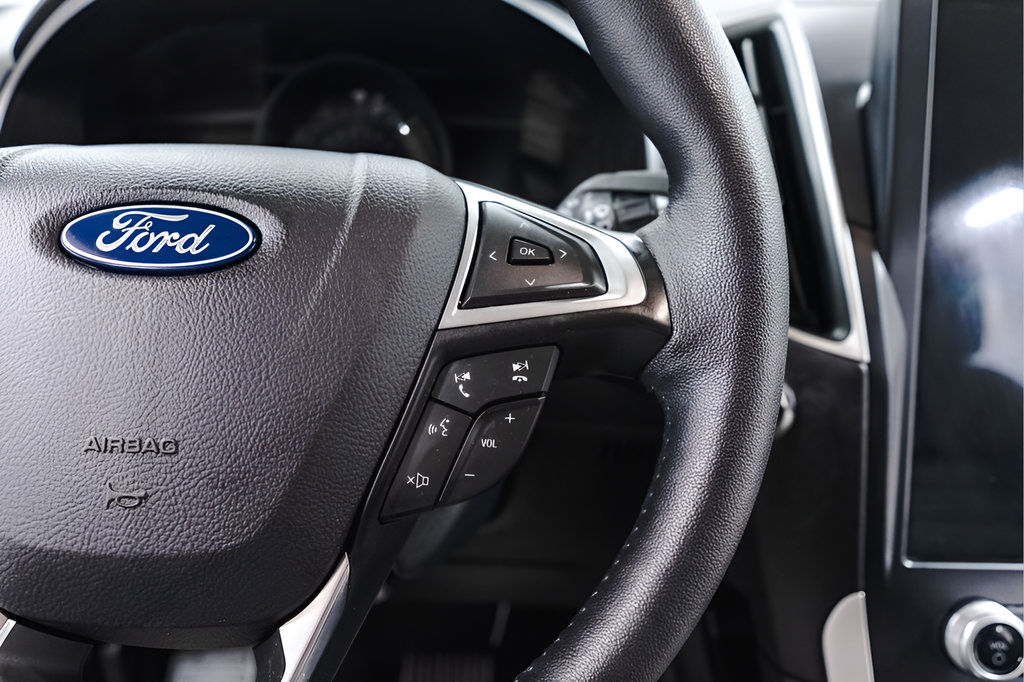 Used 2024 Ford Edge SEL w/ Convenience Package AWD/4WD image 13