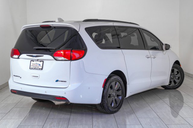 Used 2019 Chrysler Pacifica Limited w/ Advanced Safetytec Group image 6