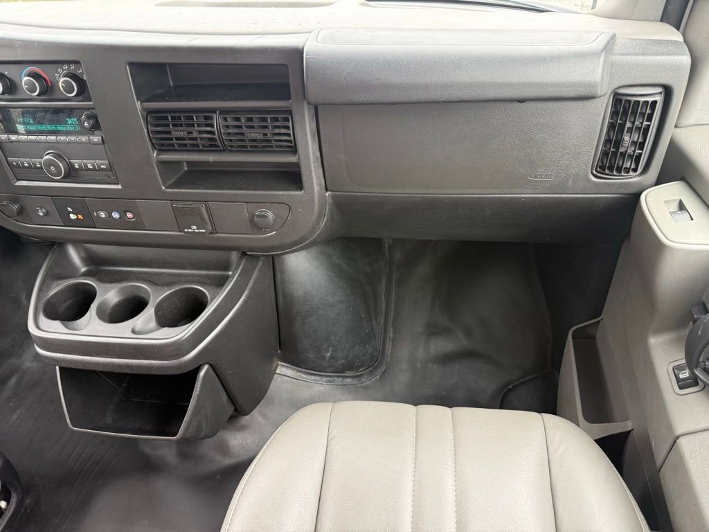 Used 2019 Chevrolet Express 2500 Extended w/ Driver Convenience Package image 12