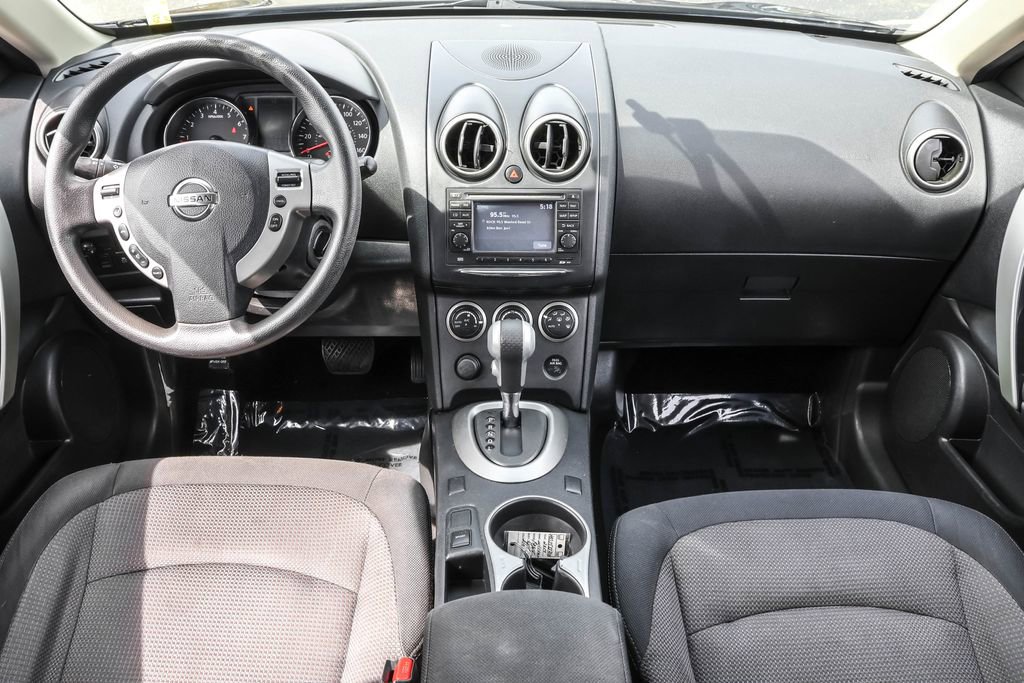 Used 2012 Nissan Rogue SV w/ Premium Pkg image 31