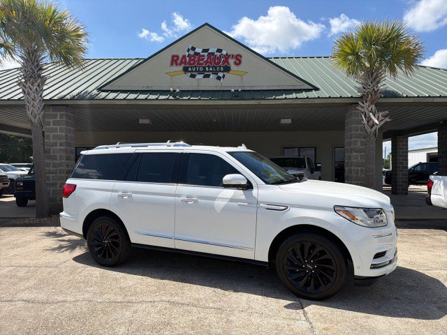 Used 2021 Lincoln Navigator Reserve AWD/4WD image 1