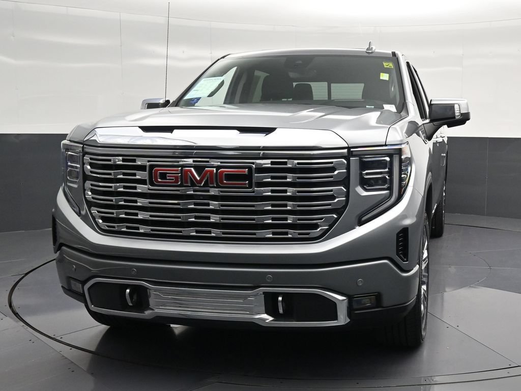Used 2023 GMC Sierra 1500 Denali w/ Denali Reserve Package AWD/4WD image 6
