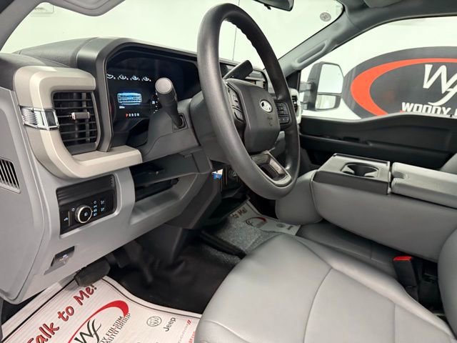 New 2026 Ford F250 XL w/ XL Chrome Package image 12
