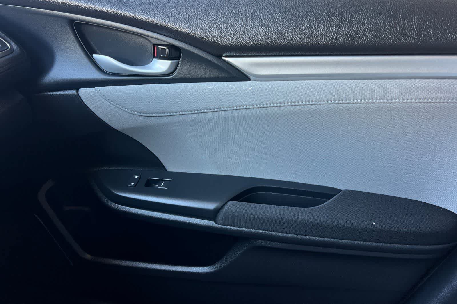 Used 2016 Honda Civic EX-T image 19