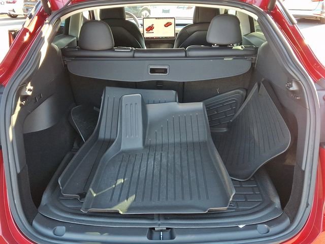 Used 2022 Tesla Model Y Long Range image 34