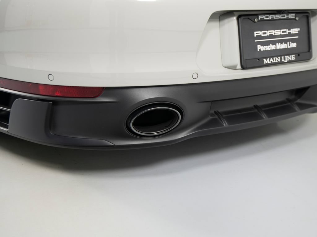 Certified 2022 Porsche 911 Carrera GTS RWD image 53