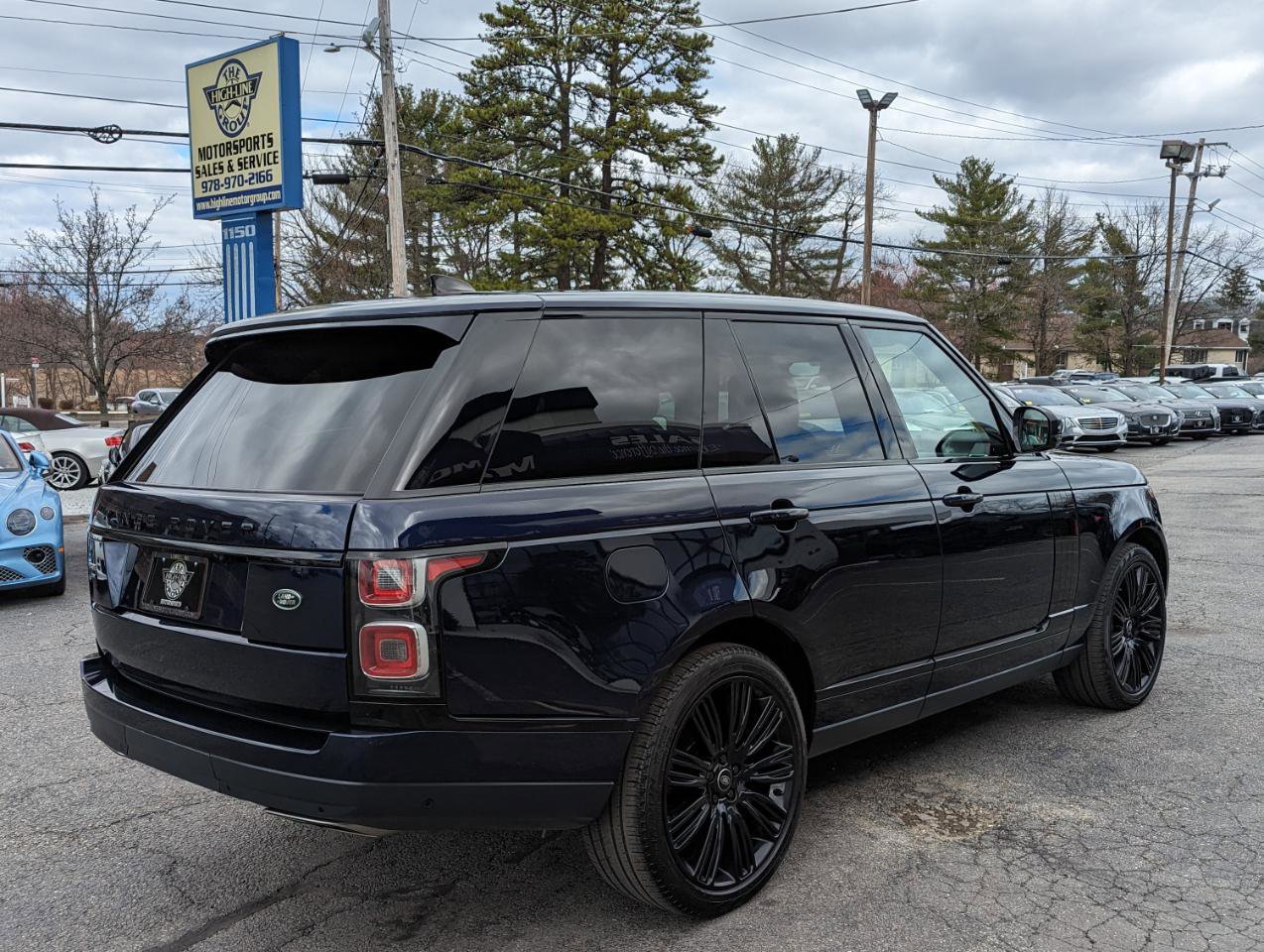 Used 2022 Land Rover Range Rover P525 Westminster Edition image 7