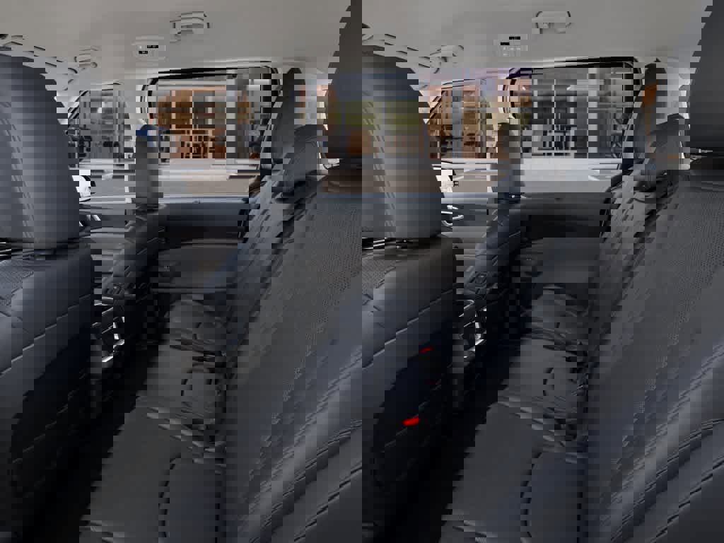 New 2026 Kia Carnival EX image 18